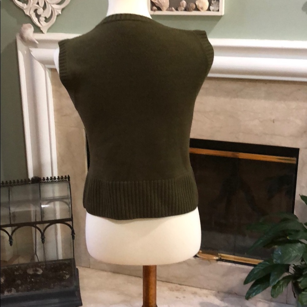 Ann Taylor - Picture 3 of 4